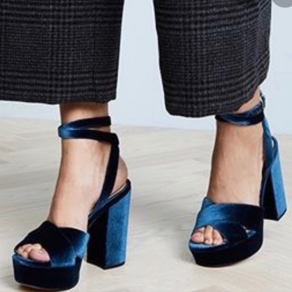 Sam Edelman Mara Velvet Platform Sandal